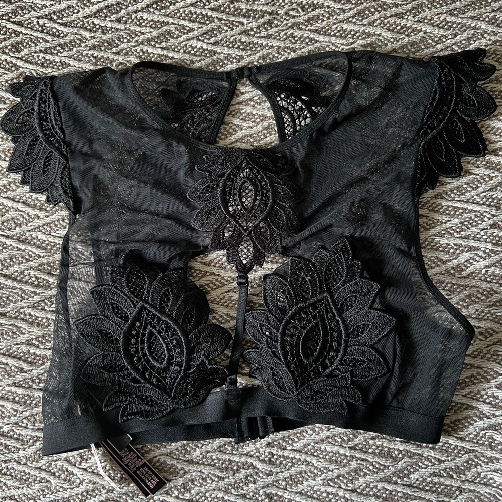 Victoria’s Secret bralette